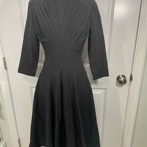 Muxxn Chic Black Long Sleeve Dress Size Small CB-